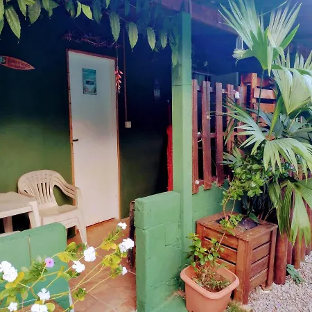 Pertinho Prahia Toninhas Apartment Ubatuba Exterior photo