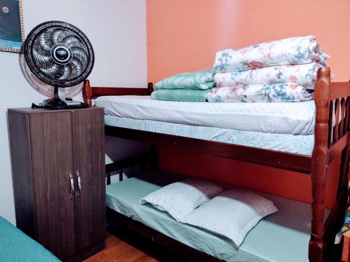 Homestay Pertinho Prahia Toninhas *